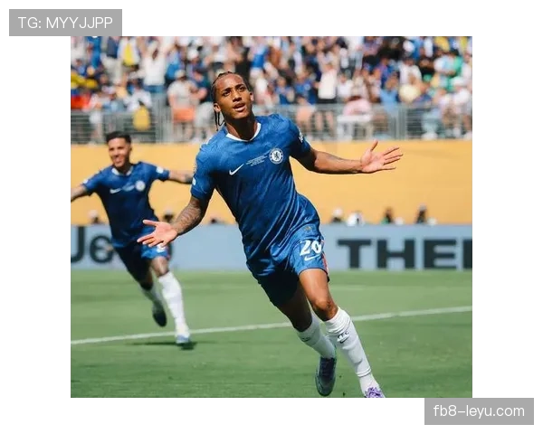 南美新星闪耀赛场，年轻球员强势崛起引全球瞩目